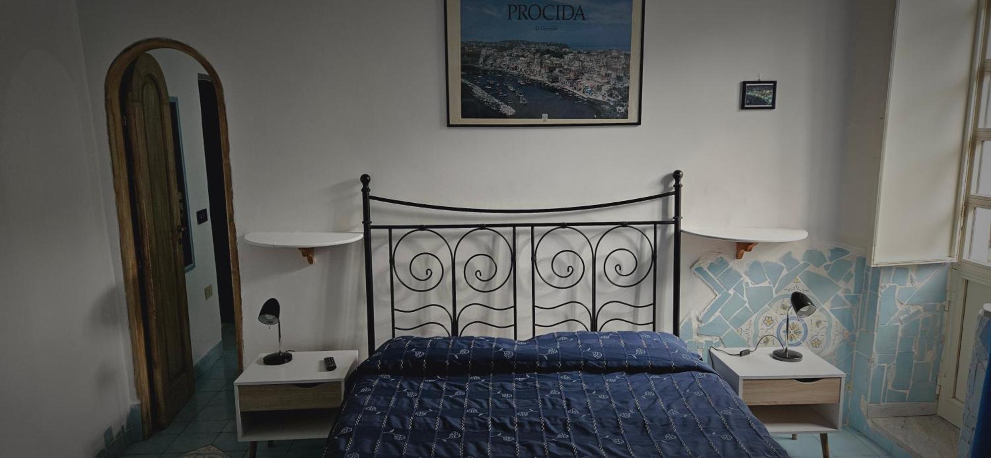 Piccolo Tirreno Hotel Residence Procida Exterior foto